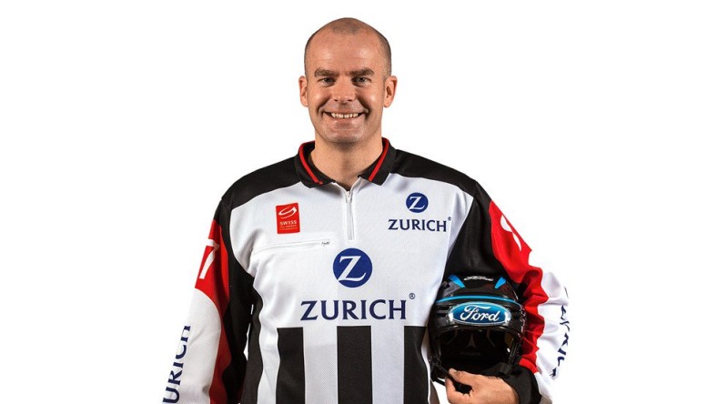 Un ancien arbitre s'insurge sur le seul match de suspension contre Dominik Kahun