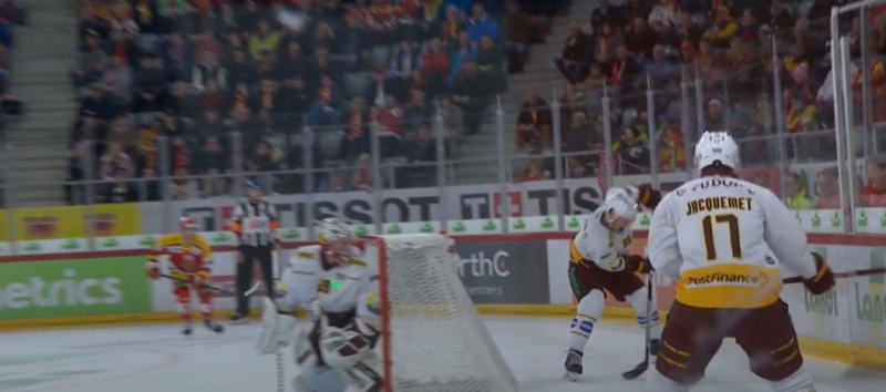 Un pointeur laser utilisé contre Robert Mayer