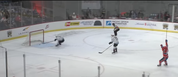 Un gardien marque un but bien involontairement