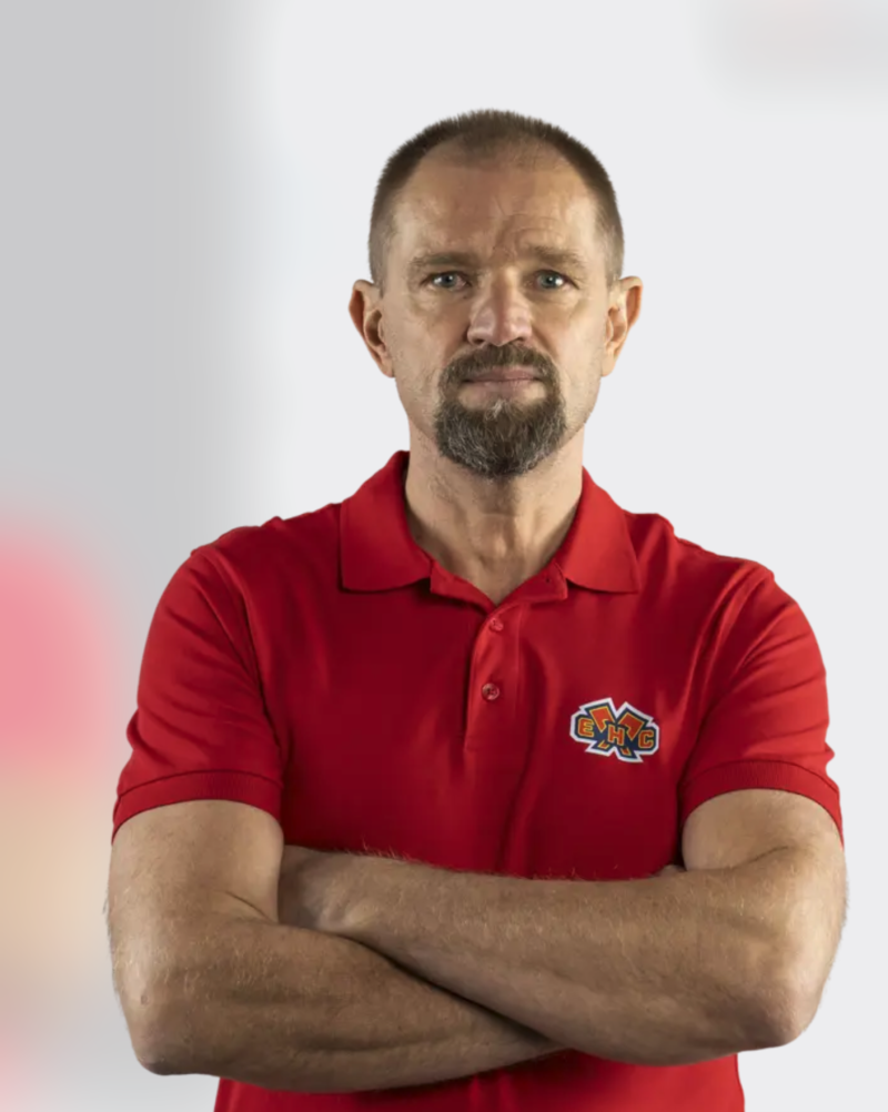 C'est plutôt chaud entre Petri Matikainen et Antti Törmänen