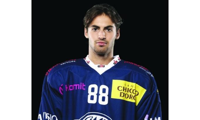 Tommaso De Luca  portera le maillot italien plutôt que suisse à cause d'un souci administratif