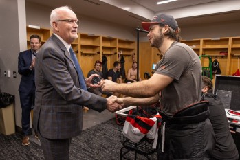 De belles marques atteintes par les joueurs et coach des Devils cette nuit