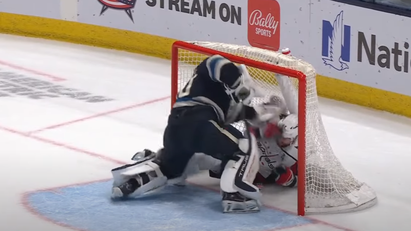 Elvis Merzlikins avait un message pour Tom Wilson