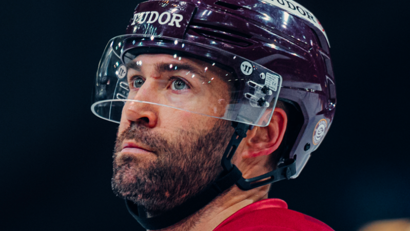 Daniel Winnik out 6 à 8 semaines