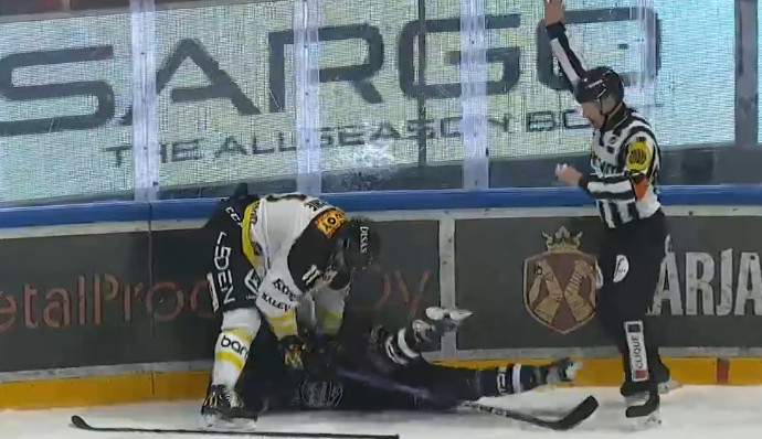 Nick Ritchie risque gros pour cette agression