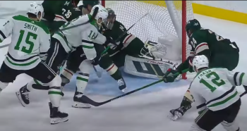 Encore un bien bel arrêt pour Marc-Andre Fleury