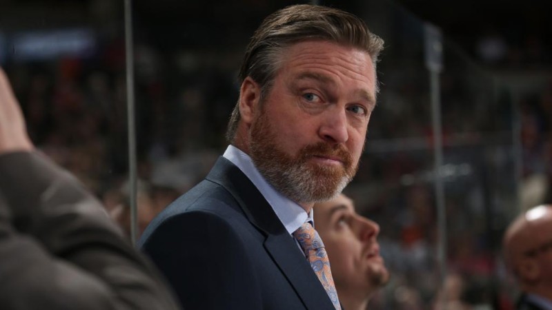 Patrick Roy investit dans un club de hockey français
