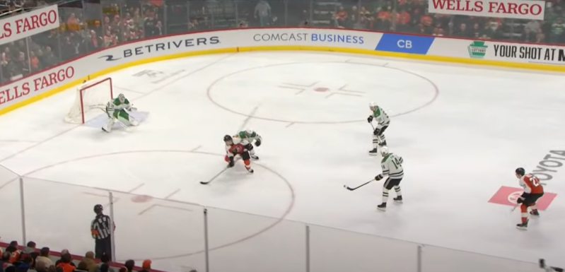 Un bien joli but signé Owen Tippett