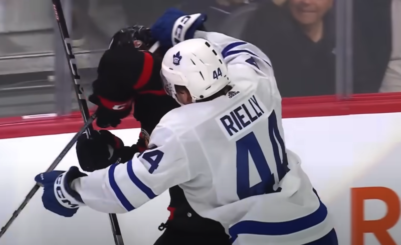 Morgan Rielly va prendre cher pour ce geste