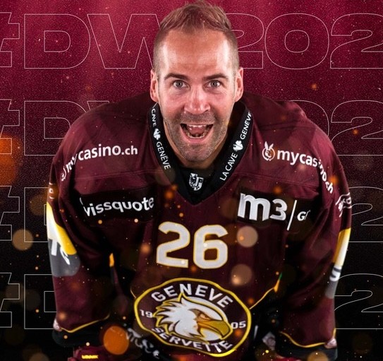 Daniel Winnik en a toujours gros sur l'arbitrage et devra sans doute se trouver un nouveau club