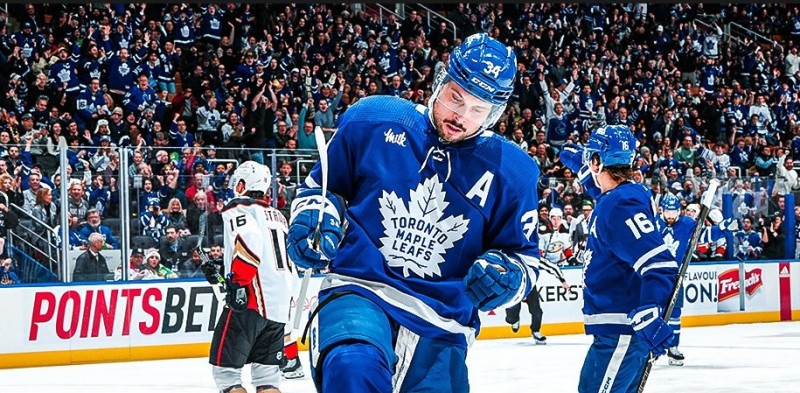 Plus de hattricks lors de la même saison