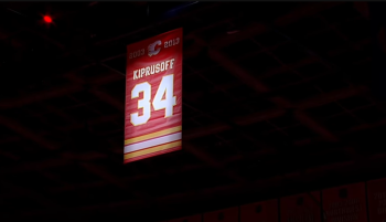 Le numéro de Miikka Kiprusoff retiré par les Flames