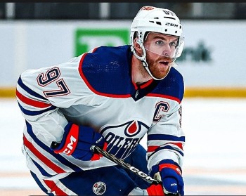 Plus de saisons avec au moins 100 points en NHL