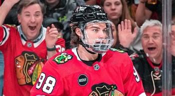 Plus de points dans un match de NHL par un joueur de 18 ans