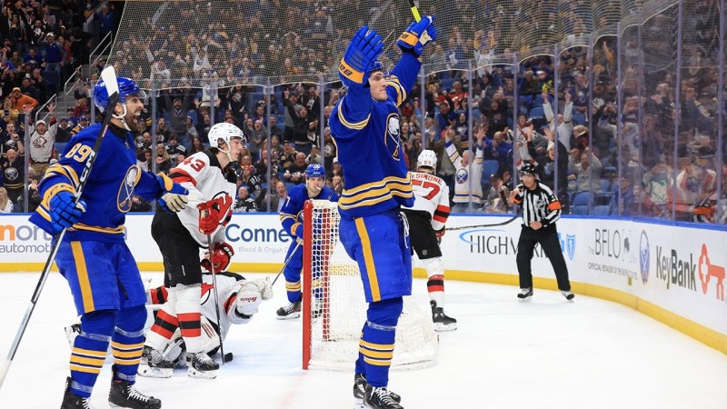 Les images des quatre buts de Tage Thompson