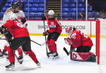 Les Suissesses livrent un bon match face au Canada