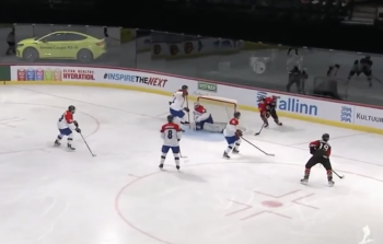 Une bien belle feinte sous forme de fausse passe