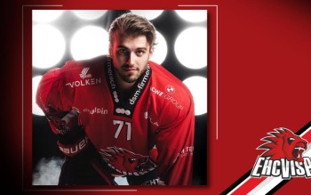 Simon Wüest prolonge à Viège