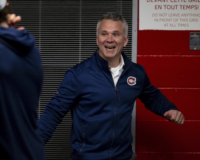 Martin St-Louis reste le coach du Canadien