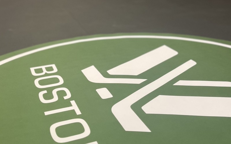 Alina Mueller et Boston reprennent par une victoire