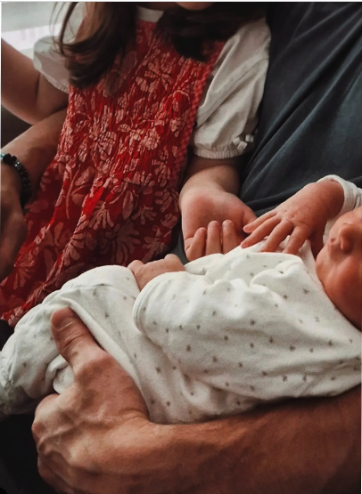 Un heureux événement également pour la famille Almond