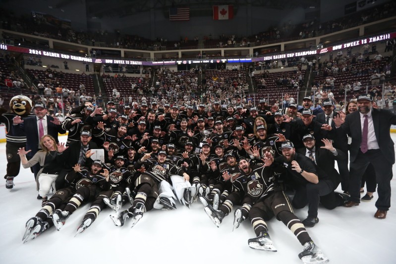 Les Hershey Bears remportent à nouveau la Coupe Calder