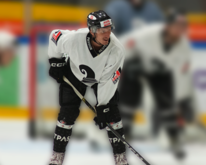 Vincenzo Küng prolonge à Bâle