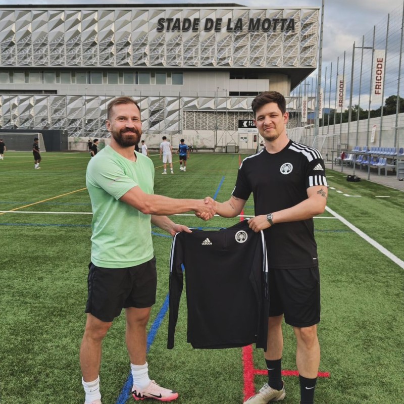 Andrej Bykow verlässt das Eishockey nicht ganz