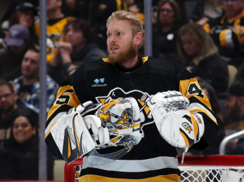 Sans contrat, le gardien Magnus Hellberg s'intéresse au championnat suisse