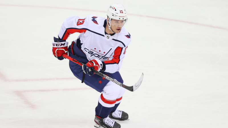 Jakub Vrana obtient un essai avec les Capitals