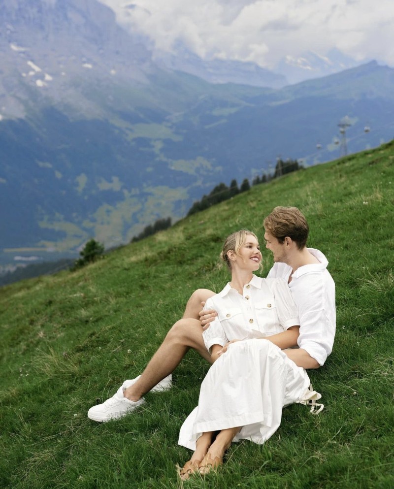 Des fiançailles pour Akira Schmid