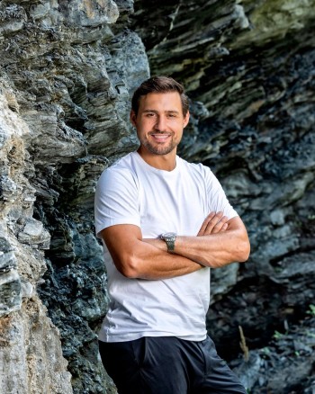 Nino Niederreiter investit dans l'eau minérale