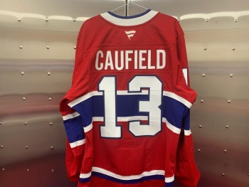 Le joli geste de Cole Caufield en mémoire de Johnny Gaudreau