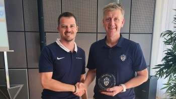 Le EV Zug et le EHC Winterthur récompensés pour leur secteur formation