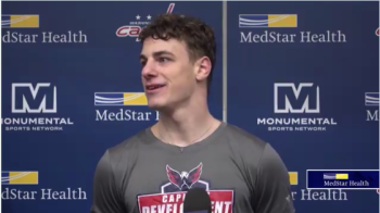 Leon Muggli s'exprime sur son camp avec les Capitals et son premier match à venir