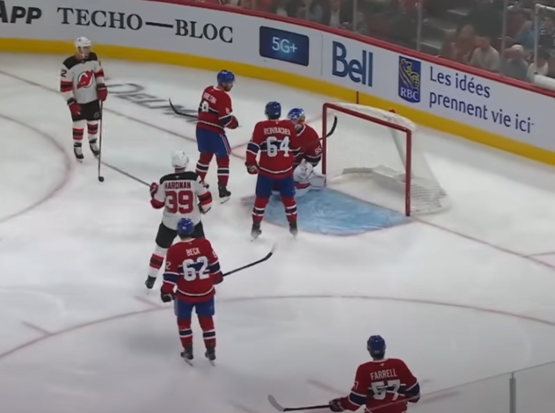 Connor Hughes réussit un mini blanchissage pour sa première avec le Canadien