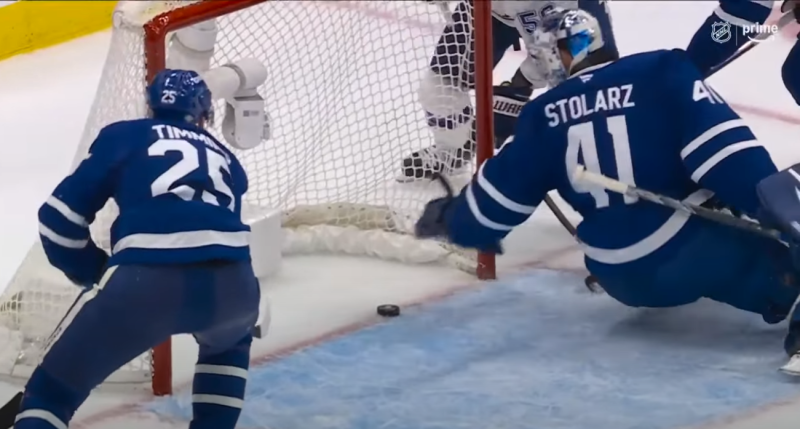 Le bien joli reflexe d'Anthony Stolarz