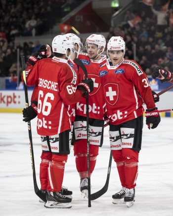 L'équipe de Suisse devrait pouvoir continuer à porter les armoiries sur son maillot