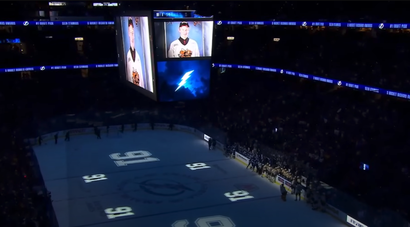 Steven Stamkos accueilli comme il se doit pour son retour à Tampa