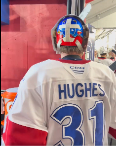 Connor Hughes s'offre un petit blanchissage