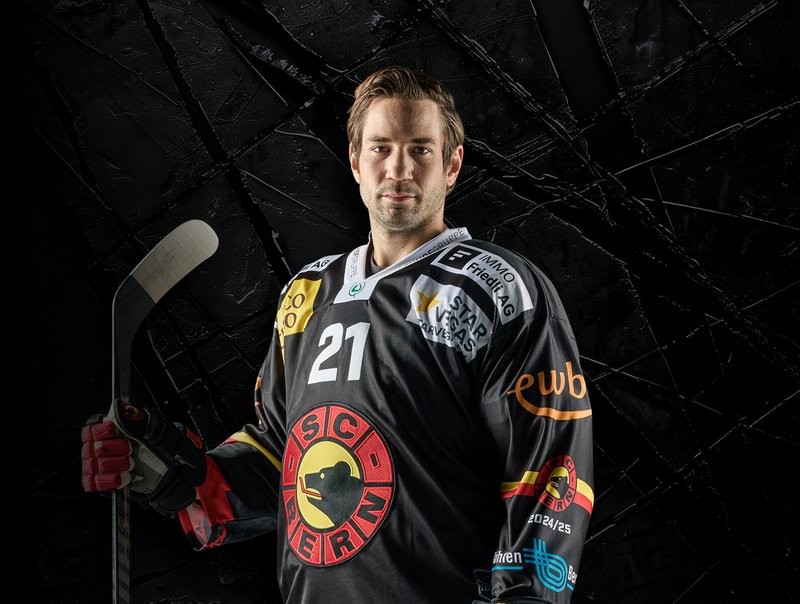 Simon Moser reste fidèle au CP Berne