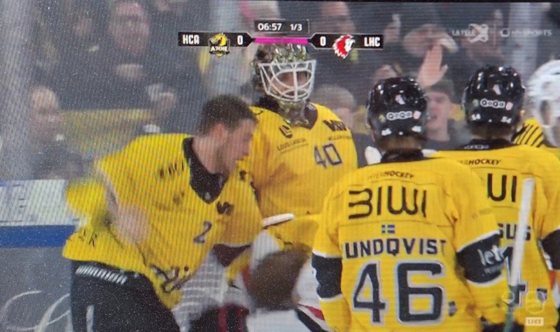 60 minutes de pénalités sur une action entre Ajoie et Lausanne