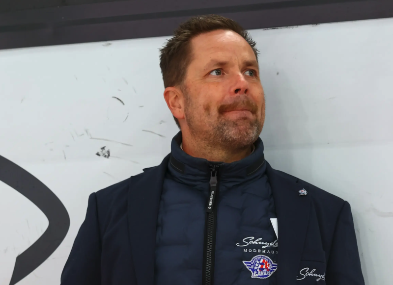 Rapperswil licencie son coach