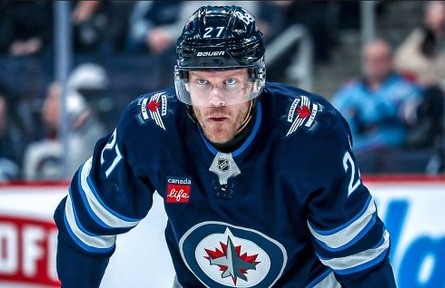 Un 500e point avec les Jets pour Nikolaj Ehlers