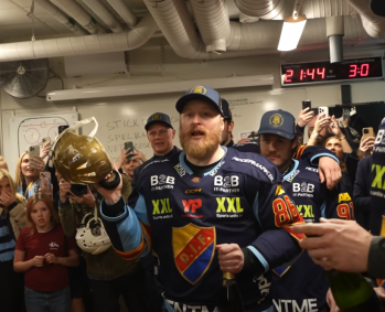 Avec une moyenne de un point par match, Linus Klasen mène son équipe à la promotion