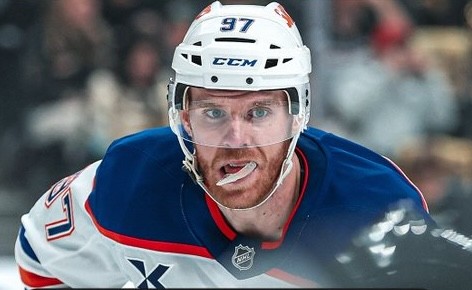 Connor McDavid rejoint les légendes avec un nouveau cap franchi en séries