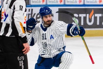 Extension du contrat avec Denis Hollenstein