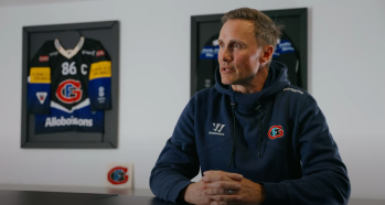 Ein erstes Interview mit Roger Rönnberg in Freiburg
