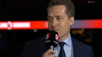 Sam Hallam recadre un journaliste après la défaite de la Suède en demi-finale