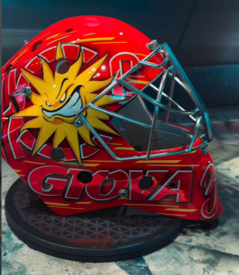 Le masque de Remo Giovannini dans les détails